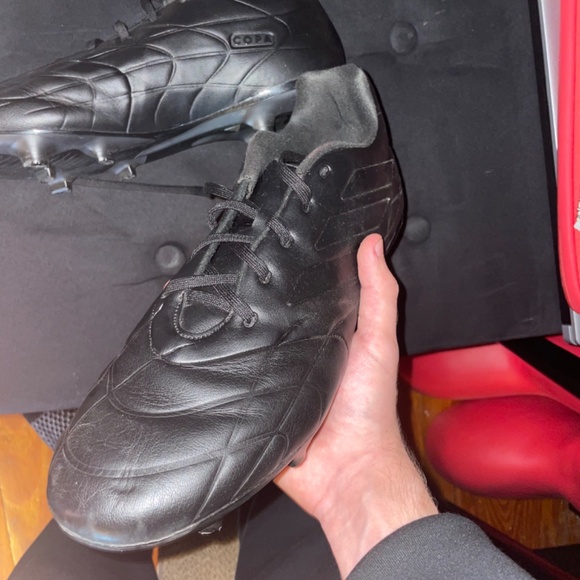 Addis’s soccer cleats - Picture 4 of 5